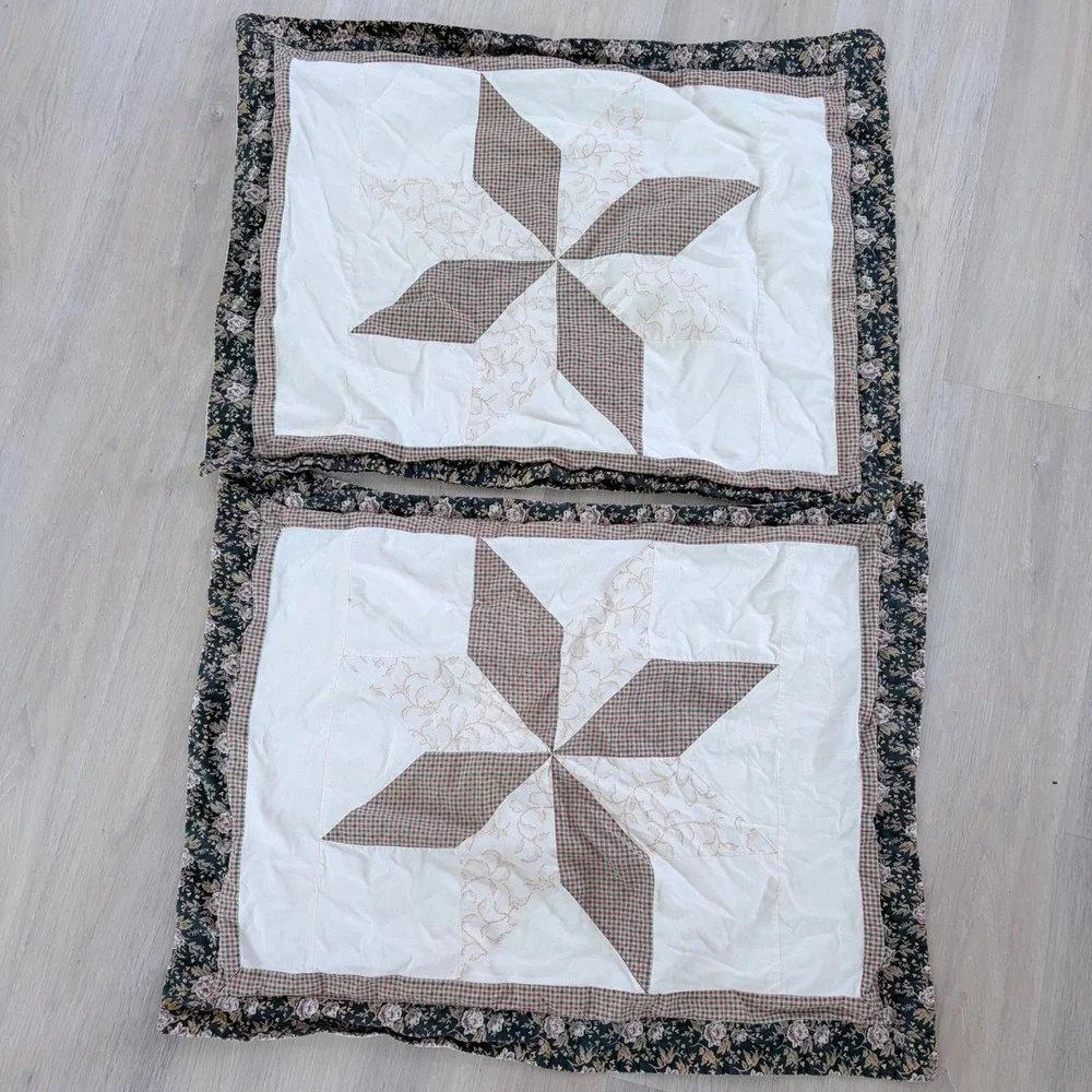 Vintage Quilted Star Patchwork Pillow Shams Set of 2 Floral Gingham Farmhouse